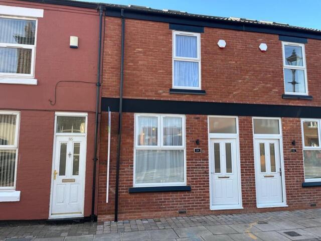 House for sale in Calderstones