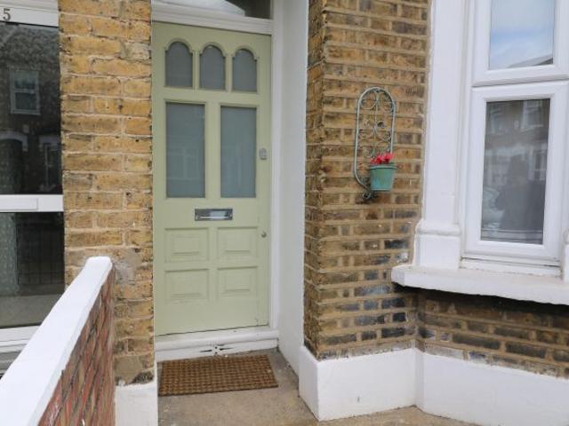 House for rent in Plaistow, Greater London