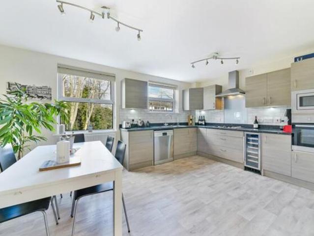 House for sale in Greater London