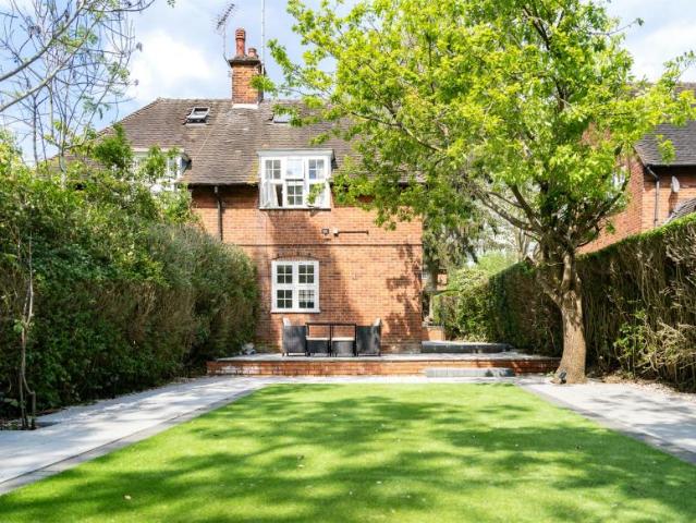 House for rent in Temple Fortune, Greater London