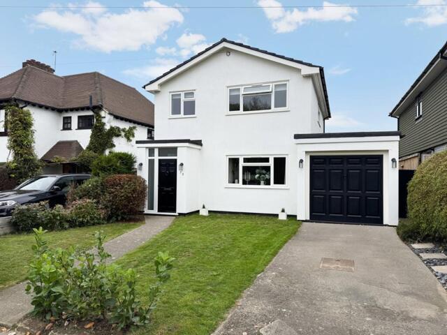 House for sale in Petts Wood, Greater London