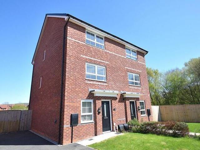 House for sale in Moss Rose, Macclesfield