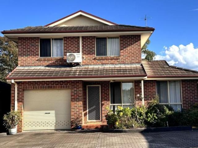 House for rent in Macquarie, Australian Capital Territory