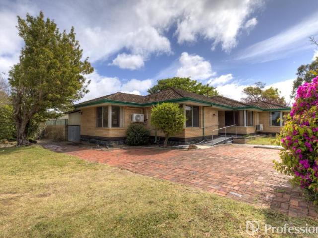 House for sale in Maida Vale, City Of Kalamunda