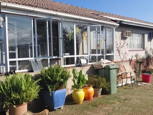 House for sale in Queensburgh, Kwazulu-natal