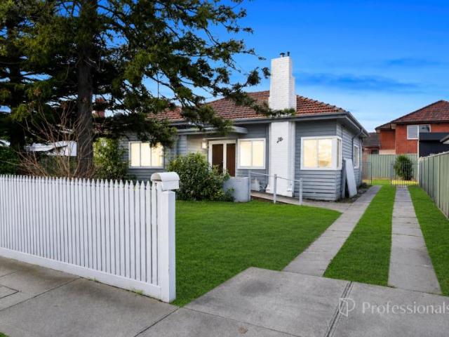 House for sale in Maribyrnong, Melbourne
