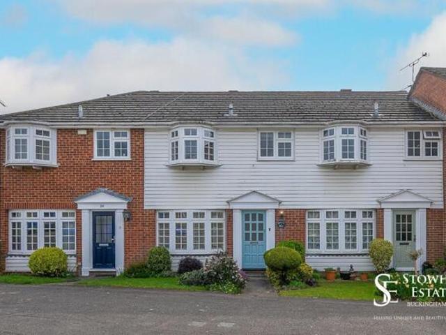 House for sale in Lunnon, Buckinghamshire