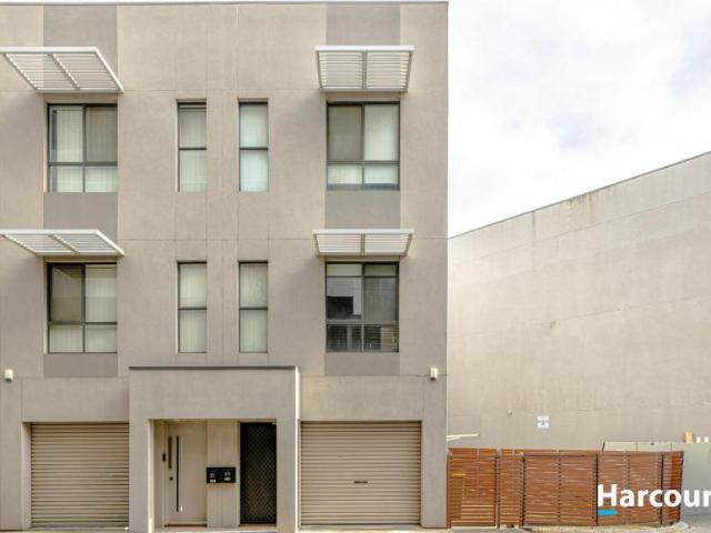 House for sale in Mawson Lakes, Adelaide
