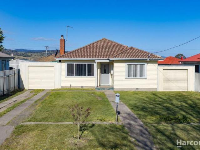 House for sale in Mayfield, Launceston