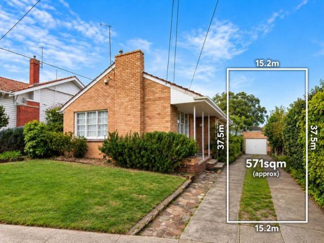 House for sale in McKinnon, Melbourne