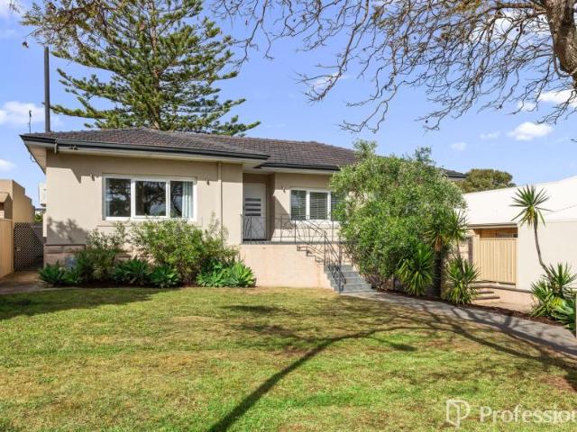 House for sale in Melville, City of Melville