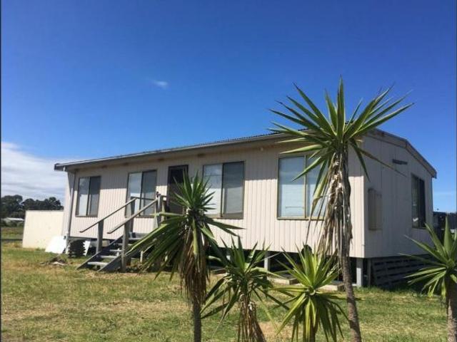 House for sale in Victoria