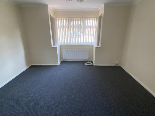 House for rent in Clifford Park, West Midlands