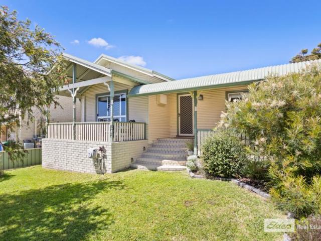 House for sale in Mira Mar, Albany
