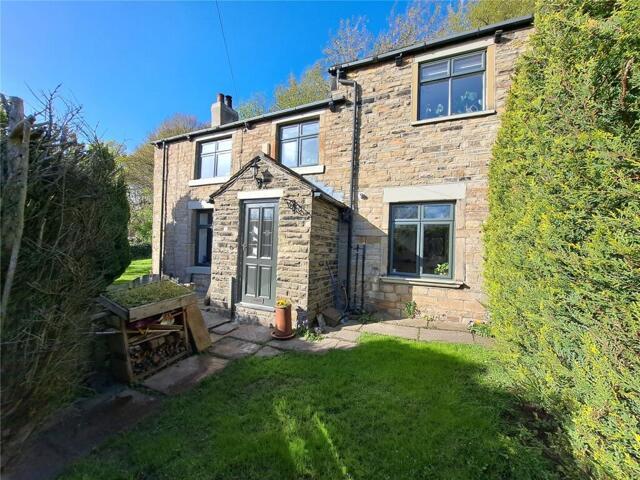 House for sale in Mirfield, West Yorkshire