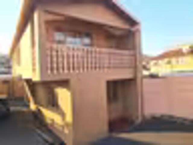 House for sale in Montford, Chatsworth
