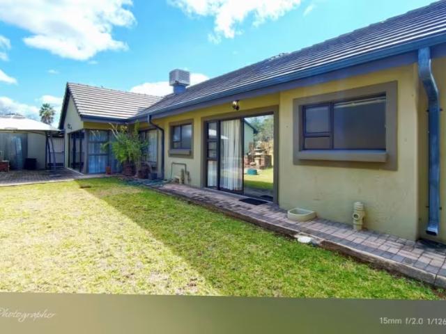 House for sale in Mookgopong Local Municipality, Waterberg District Municipality