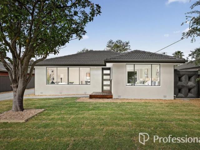 House for sale in Mooroolbark, Melbourne