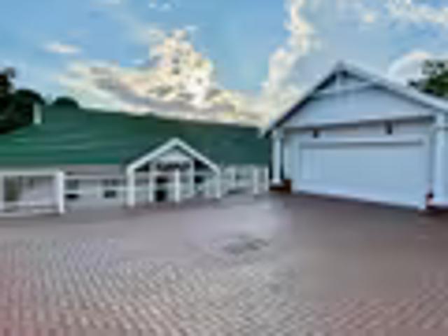 House for sale in Mt Edgecombe, Kwazulu-natal