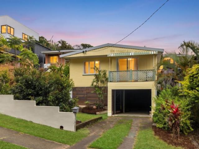 House for sale in Mount Gravatt, Greater Brisbane