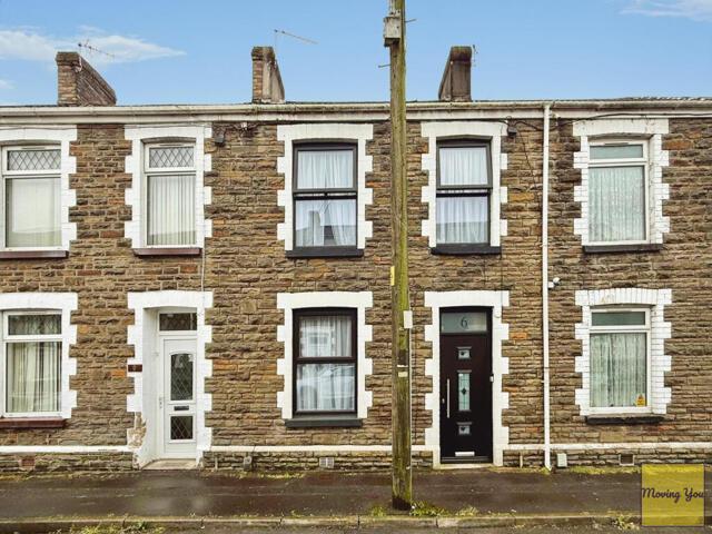 House for sale in Cimla, Neath
