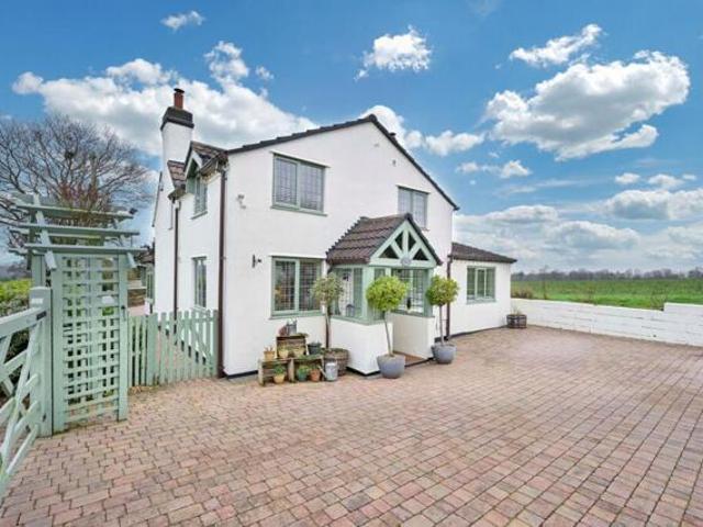 House for sale in Pave Lane, Telford