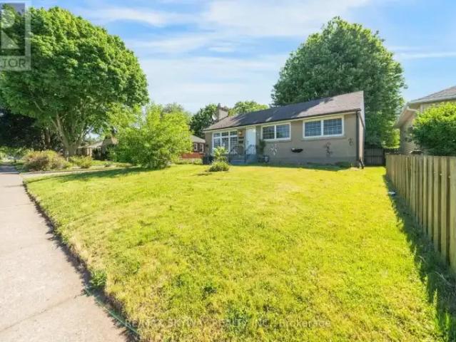 House for rent in Niagara Falls, Golden Horseshoe