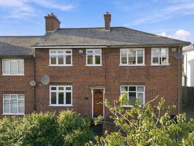 House for sale in Cat Hill, England