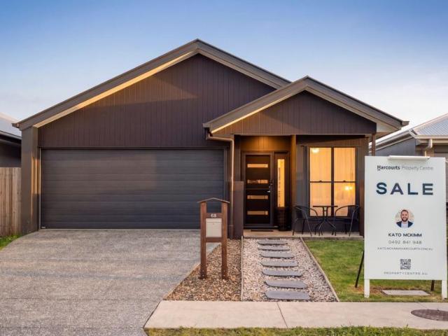 House for sale in Nirimba, Sunshine Coast Regional