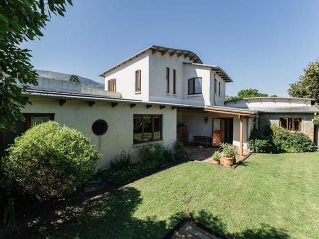 House for sale in Noordhoek, Western Cape