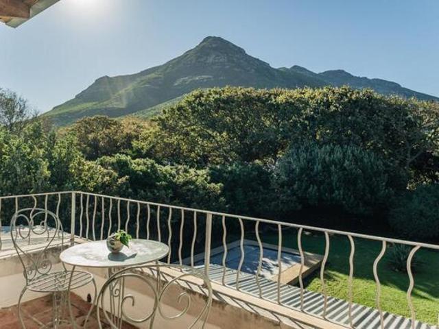 House for sale in Noordhoek, Western Cape