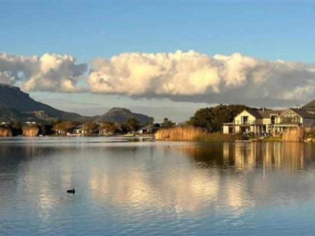 House for sale in Noordhoek, Western Cape