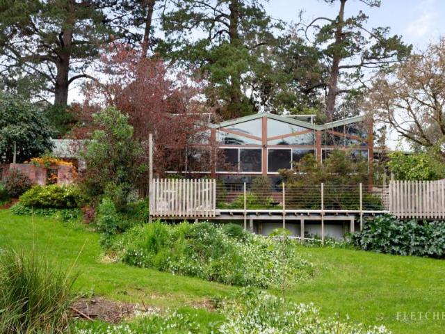 House for sale in North Warrandyte, Melbourne
