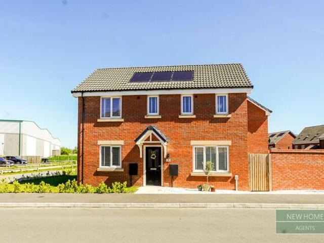 House for sale in Gedling, East Midlands
