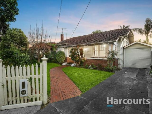 House for sale in Oakleigh, Melbourne