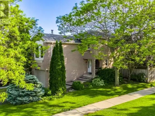 House for rent in Oakville, Ontario