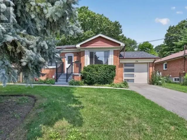 House for rent in Oakville, Ontario