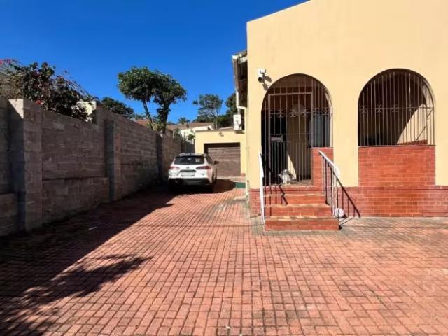House for sale in Simons Town, Western Cape