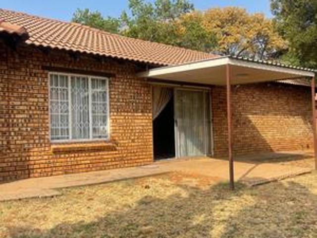 House for sale in Akasia, Gauteng