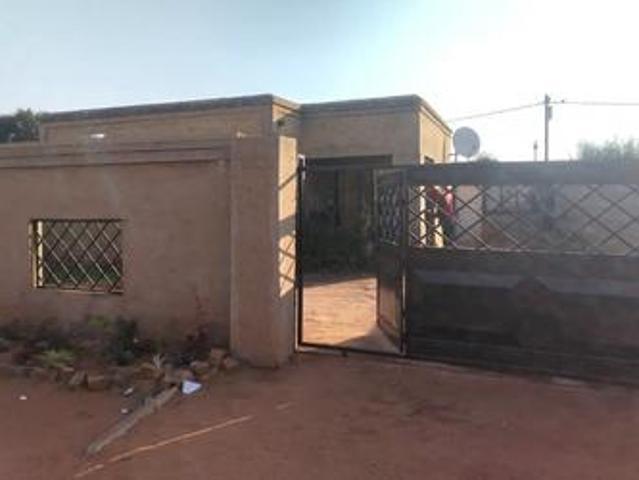 House for sale in Soweto, Gauteng