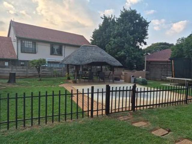 House for sale in Akasia, Gauteng
