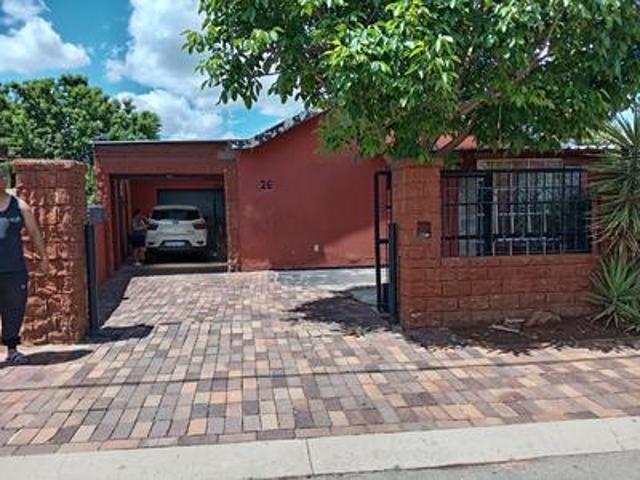 House for sale in Vosloorus, Gauteng