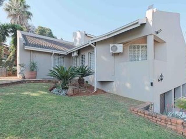House for sale in Waterkloof, Gauteng