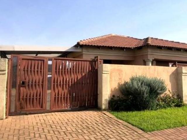 House for sale in Kagiso, Gauteng