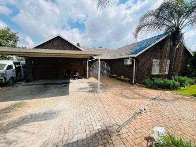 House for sale in Kempton Park
