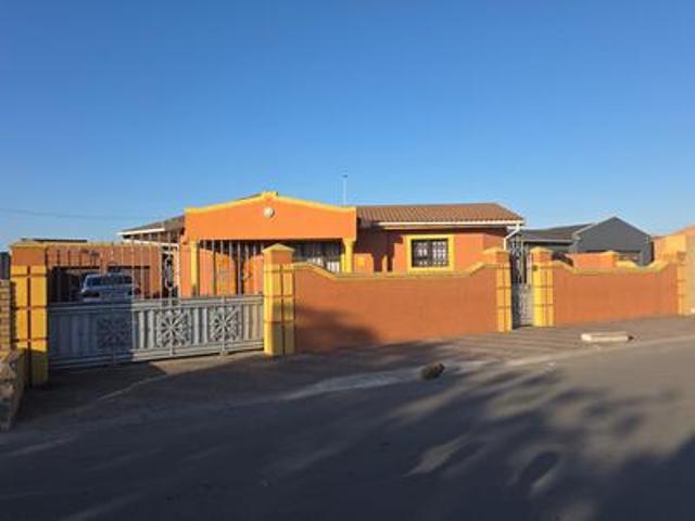 House for sale in Cape Town, City of Cape Town