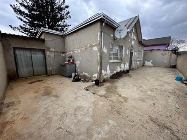 House for sale in Vosloorus, Gauteng