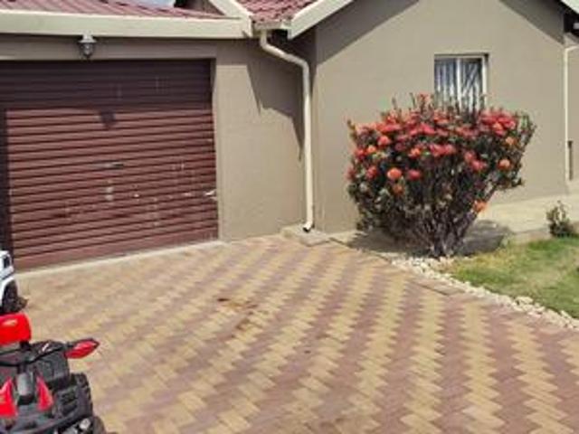 House for sale in Vosloorus, Gauteng