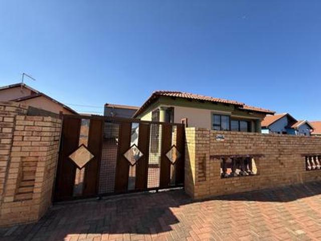 House for sale in Soweto, Gauteng