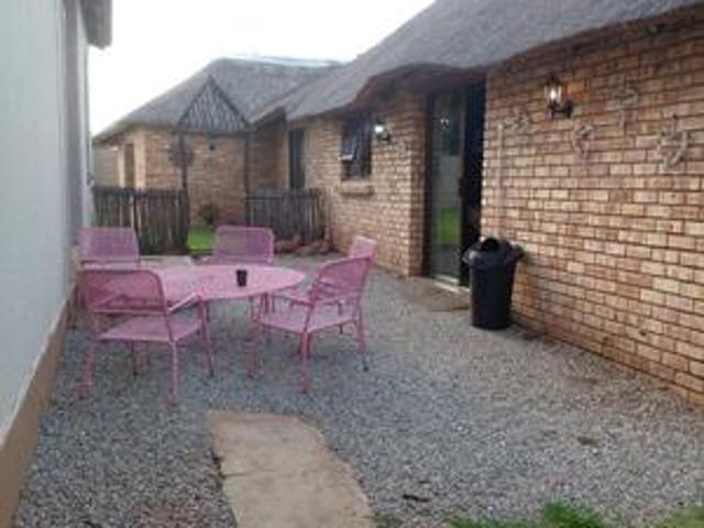 House for sale in Mohlakeng, Gauteng